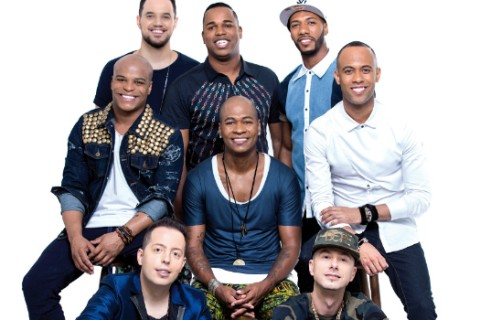 Turma do Pagode canta o repertório de Zeca Pagodinho em álbum com o calor e a espontaneidade das rodas de samba